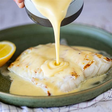 Creamy Lemon Butter Sauce .